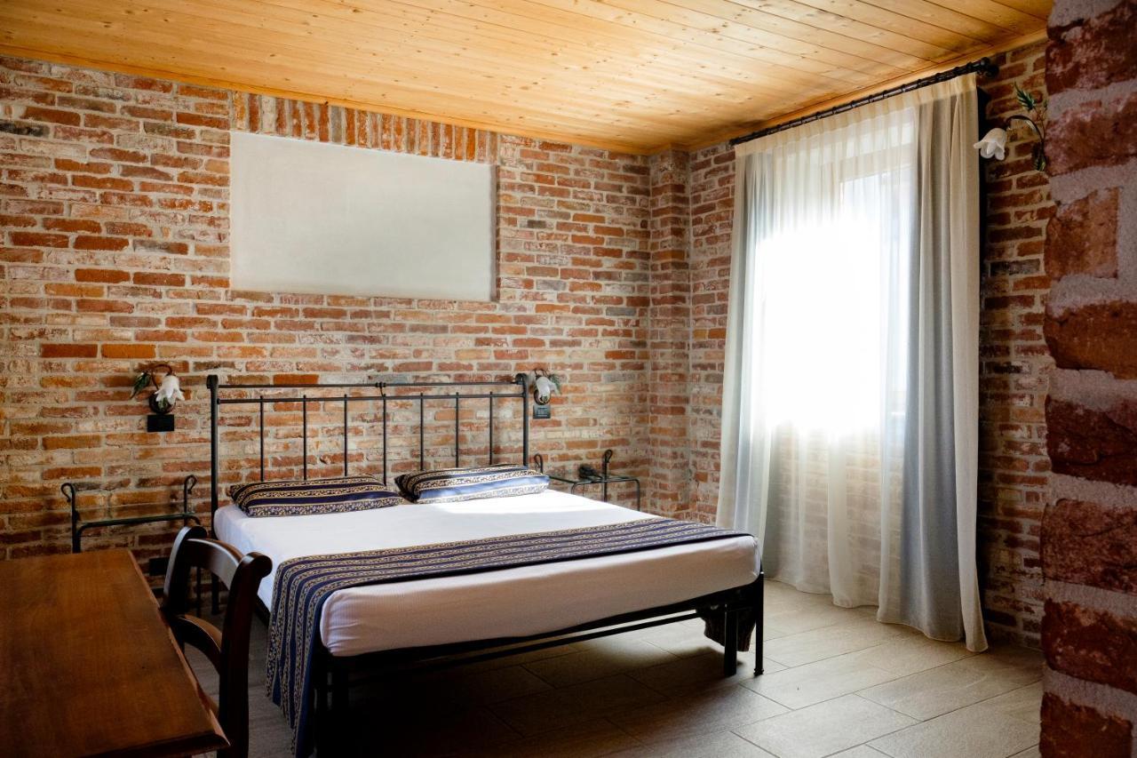 Hotel Le Botti Гуарене Экстерьер фото