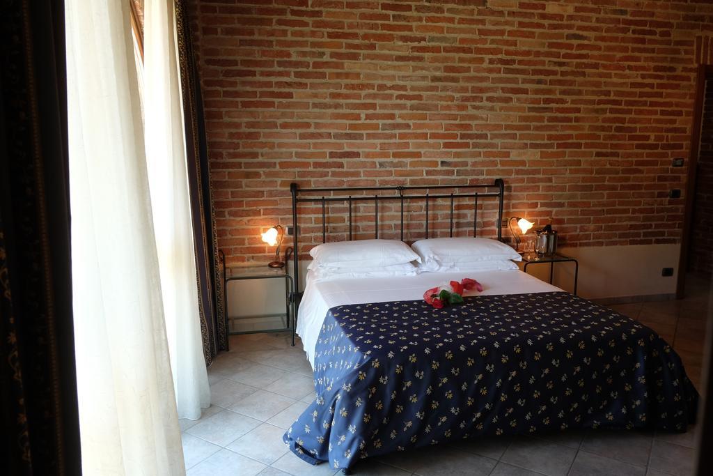 Hotel Le Botti Гуарене Экстерьер фото